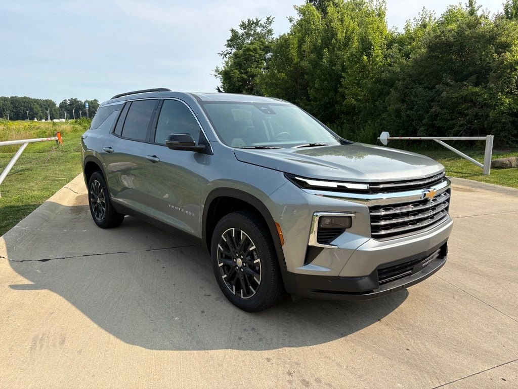 2026 Chevrolet Traverse LT 2LT