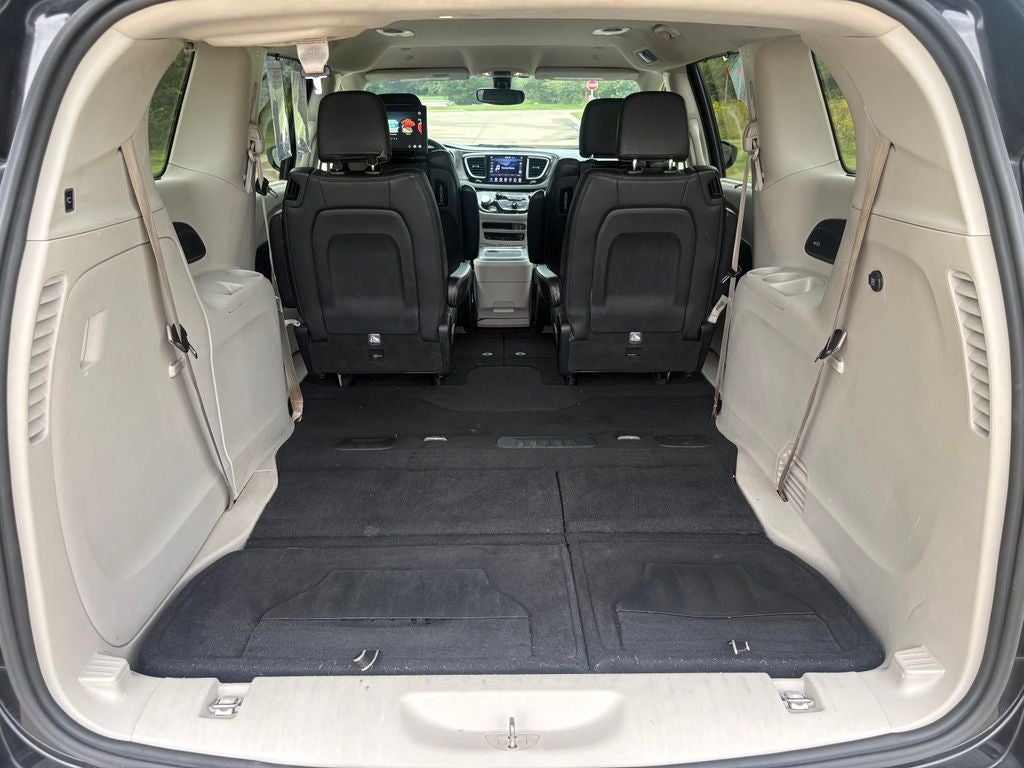 2020 Chrysler Pacifica Touring L Plus