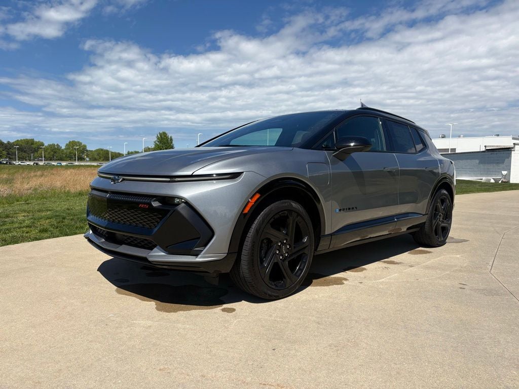 2025 Chevrolet Equinox EV RS
