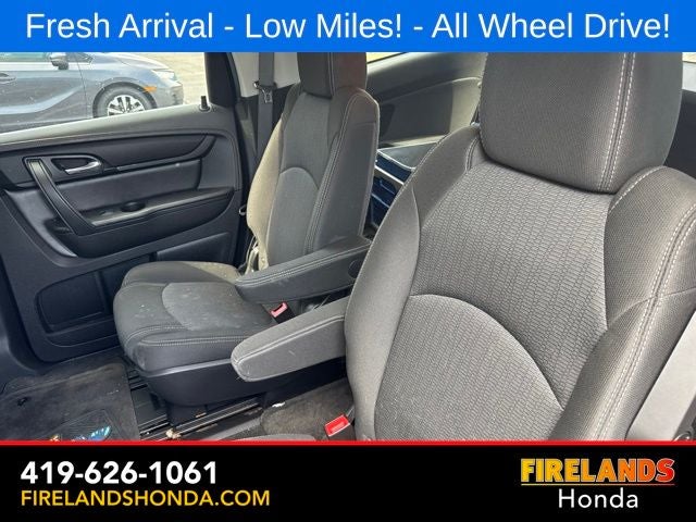 2016 Chevrolet Traverse 2LT 2LT