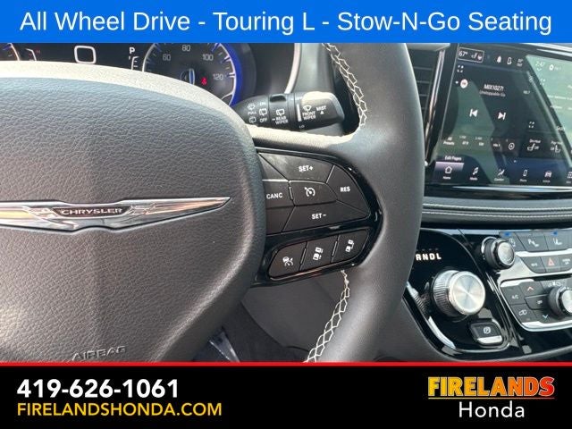 2023 Chrysler Pacifica Touring L