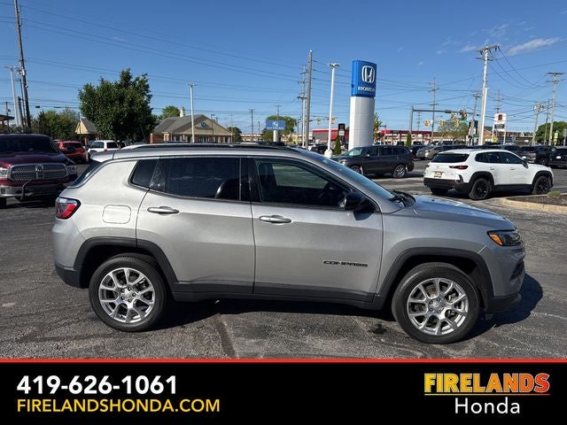 2023 Jeep Compass Latitude Lux