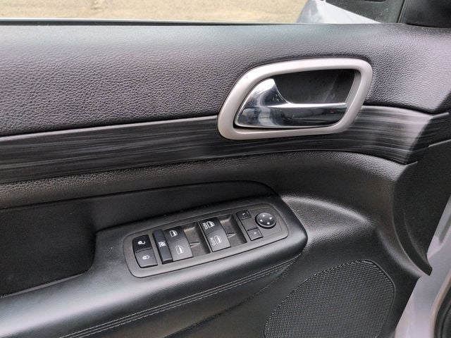 2019 Jeep Grand Cherokee Laredo E