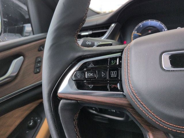 2025 Jeep Grand Cherokee Summit