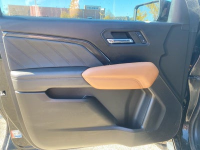 2023 GMC Canyon AT4
