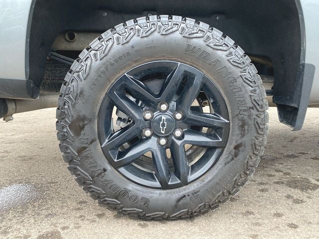 2025 Chevrolet Silverado 1500 Custom Trail Boss