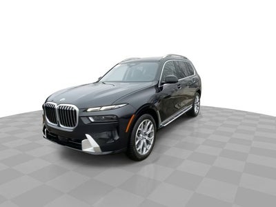 2025 BMW X7 xDrive40i