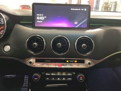 2023 Kia Stinger GT2