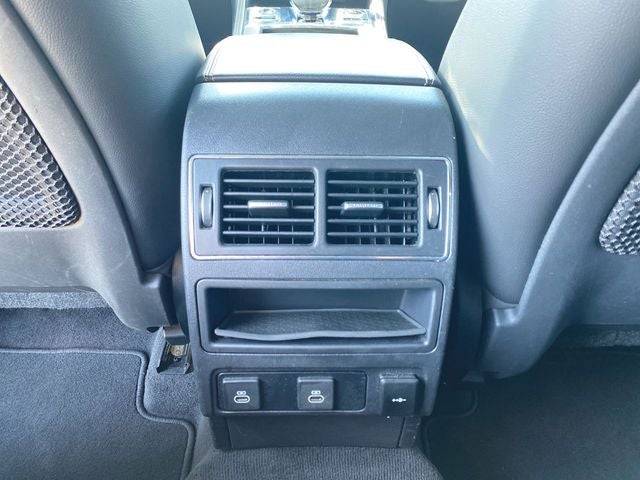 2024 Jaguar F-PACE P250 R-Dynamic S