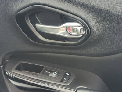 2023 Jeep Cherokee Altitude Lux 4x4