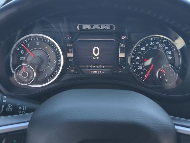 2020 RAM 1500 Big Horn Crew Cab 4x4 5'7' Box