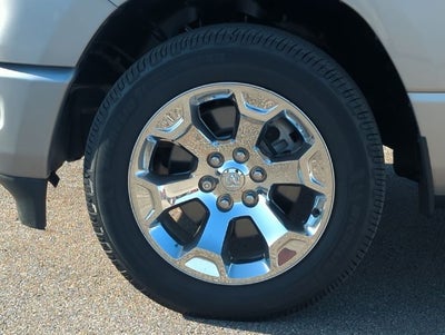2020 RAM 1500 Big Horn Crew Cab 4x4 5'7' Box