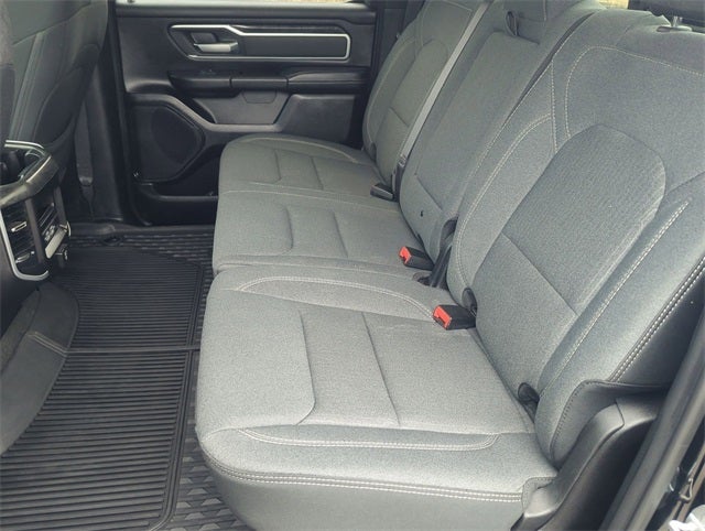 2021 RAM 1500 Big Horn Crew Cab 4x4 5'7' Box