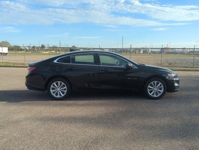 2022 Chevrolet Malibu FWD LT