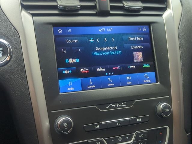 2020 Ford Fusion SE