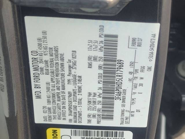 2020 Ford Fusion SE