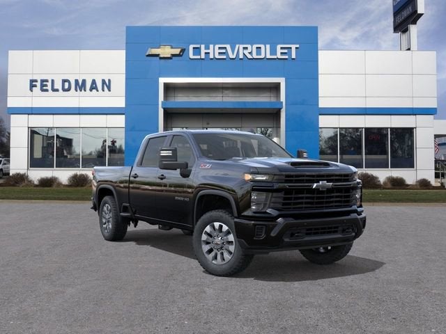 2026 Chevrolet Silverado HD Custom 4WD Crew Cab Standard Box's photo