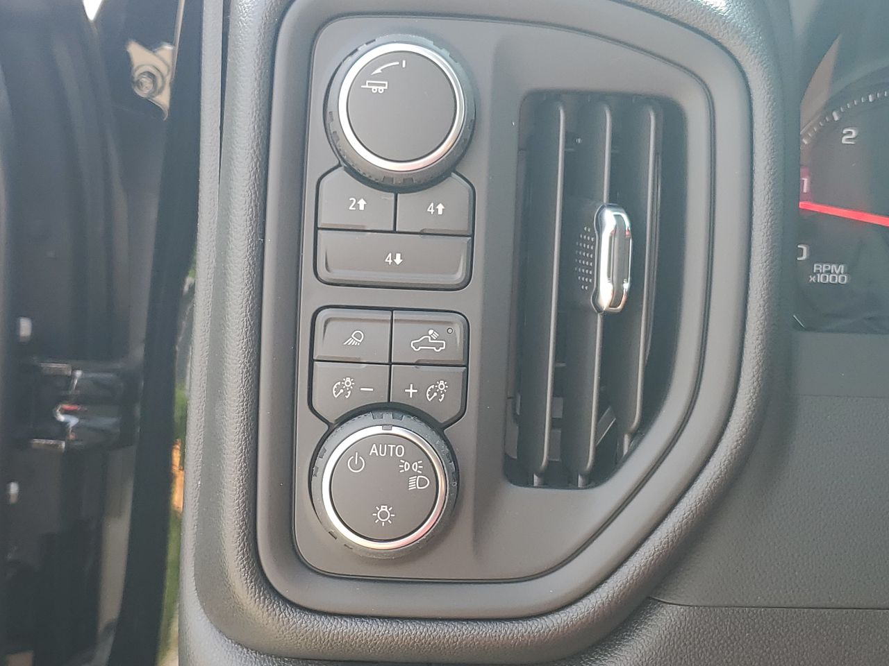 2026 Chevrolet Silverado 2500 HD Custom - Photo 88