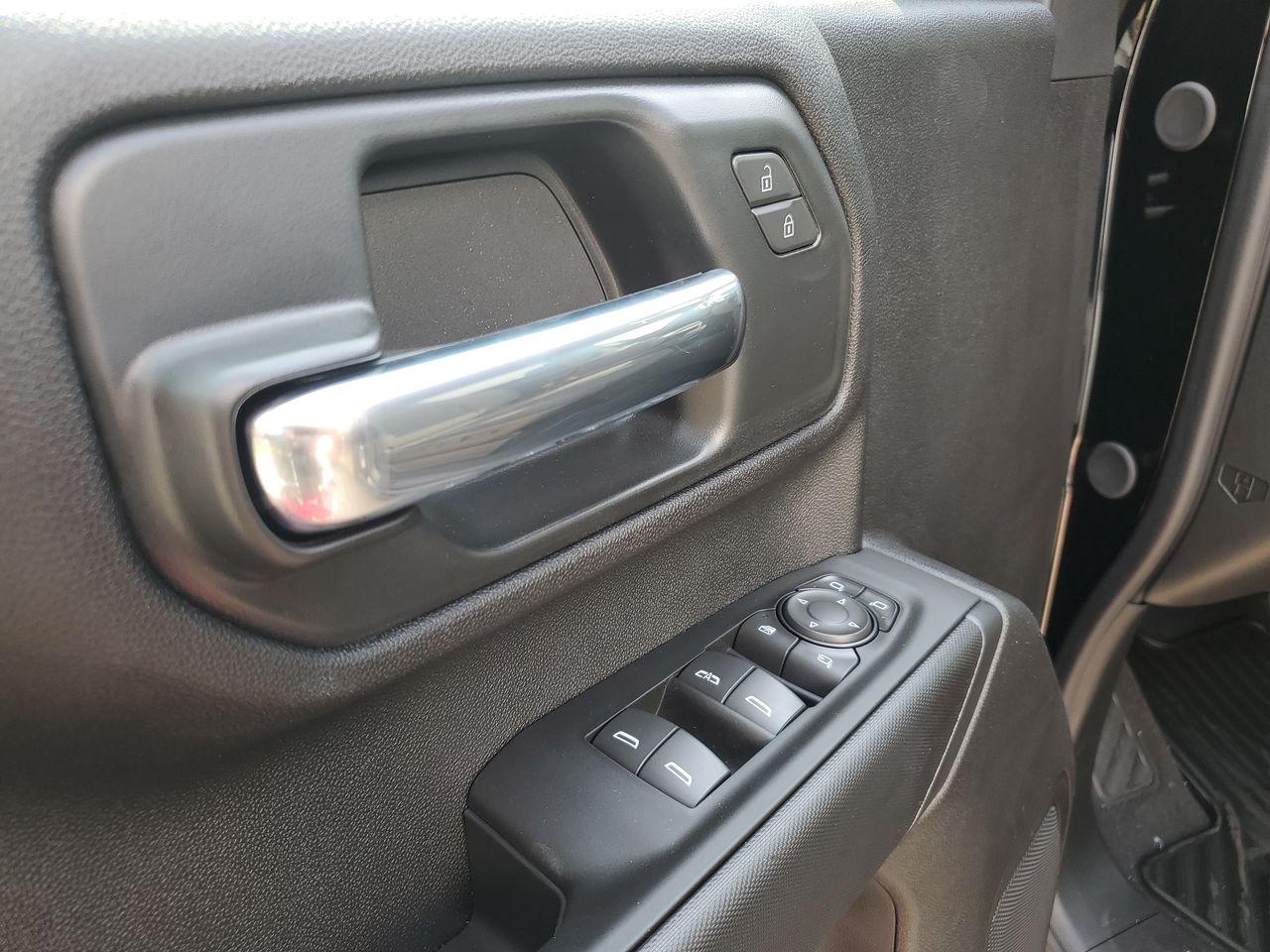 2026 Chevrolet Silverado 2500 HD Custom - Photo 93