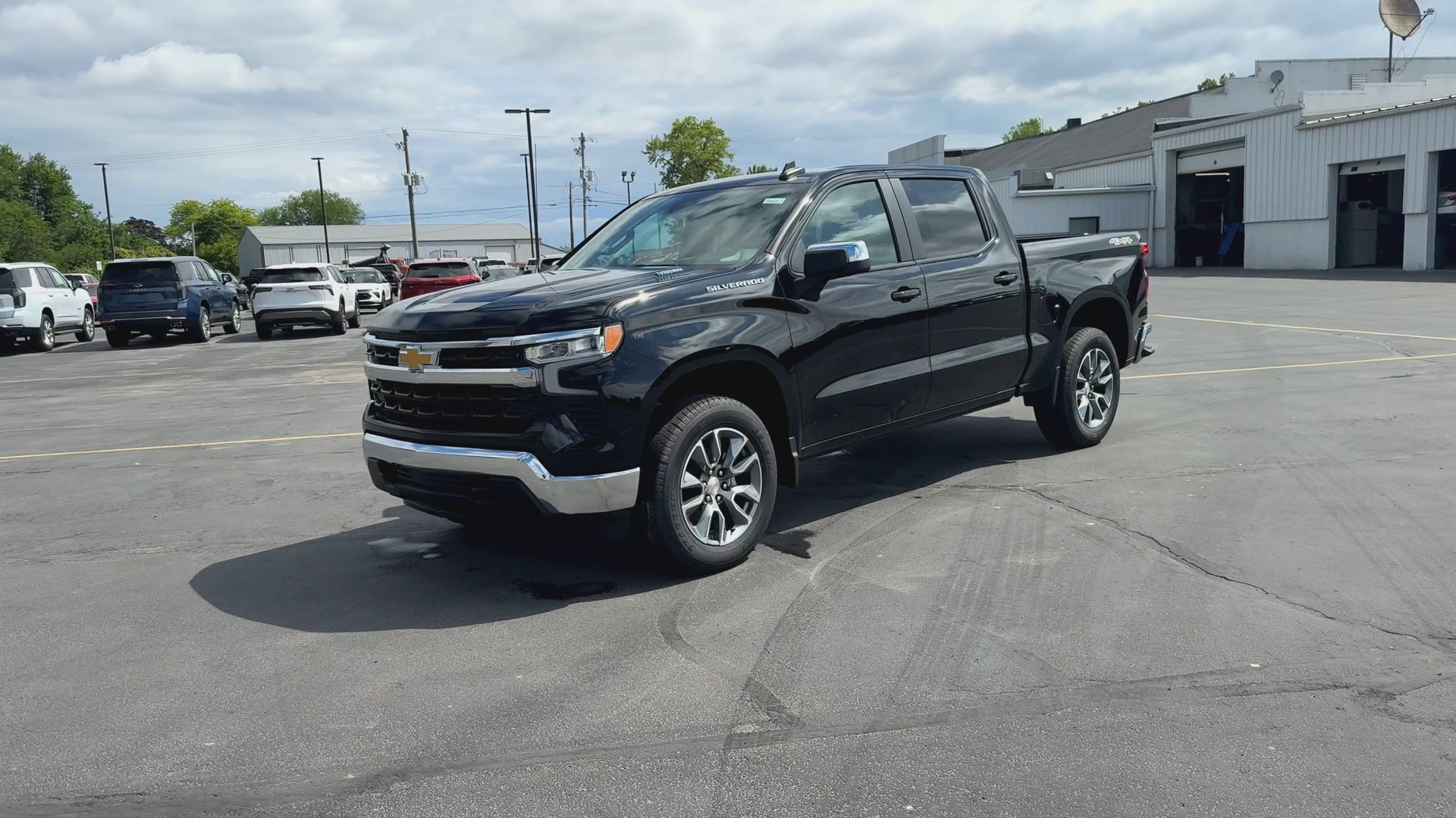 2026 Chevrolet Silverado 1500 LT (2FL)