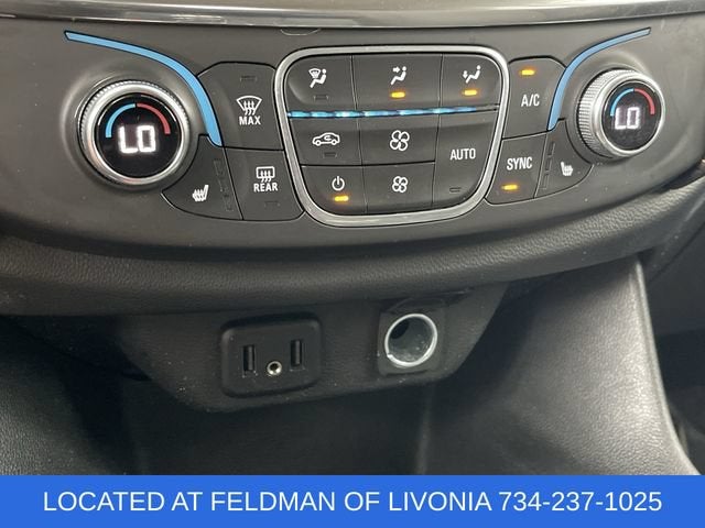 2020 Chevrolet Traverse LT Cloth