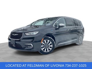 2023 Chrysler Pacifica Hybrid Limited