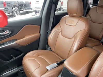 2019 Jeep Cherokee Overland