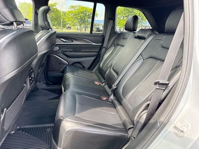 2022 Jeep Grand Cherokee Overland 4xe