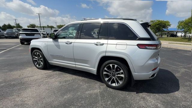 2022 Jeep Grand Cherokee Overland 4xe