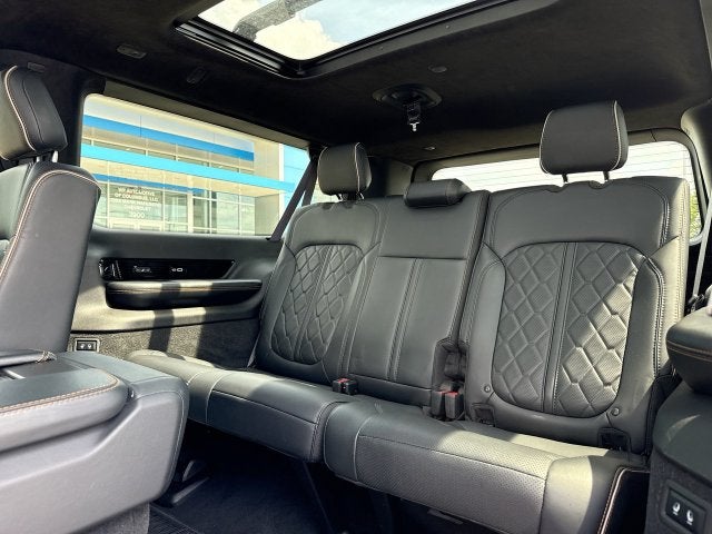 2024 Jeep Grand Wagoneer L Series III