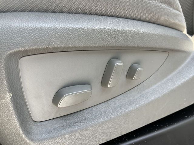 2019 Chevrolet Silverado 5500HD BOX TRUCK