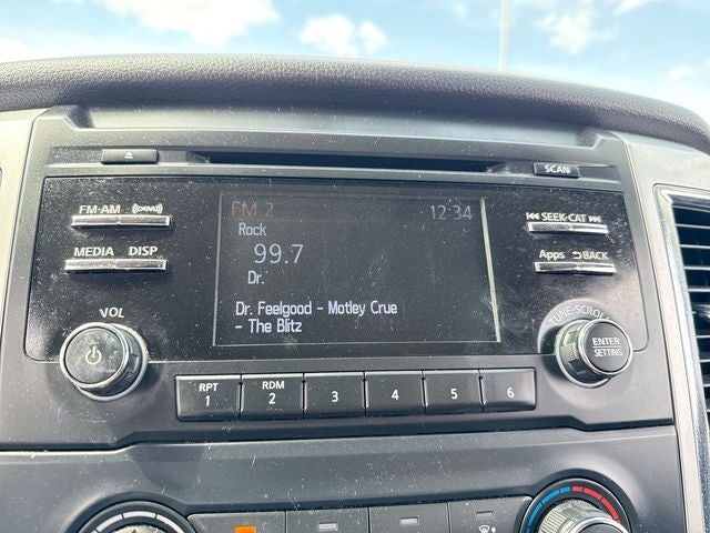 2017 Nissan Titan XD SV