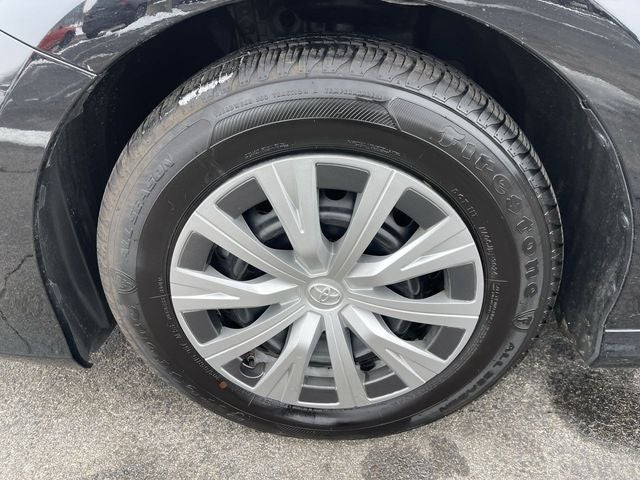 2023 Toyota Camry Hybrid LE