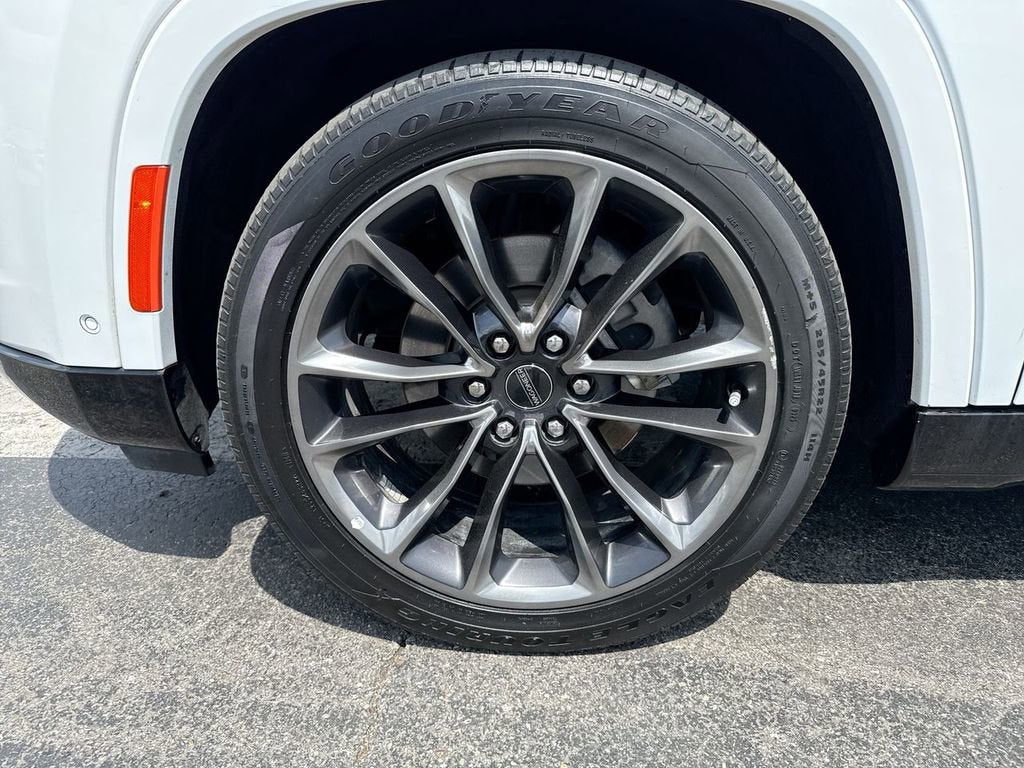 2024 Jeep Grand Wagoneer L Series III Obsidian 4x4