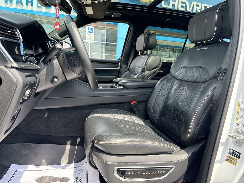2024 Jeep Grand Wagoneer L Series III Obsidian 4x4