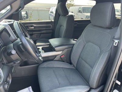 2020 RAM 1500 Big Horn Crew Cab 4x4 5'7" Box