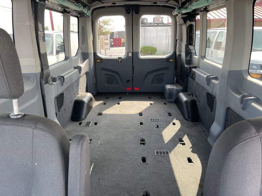 2018 Ford Transit Passenger Wagon XL