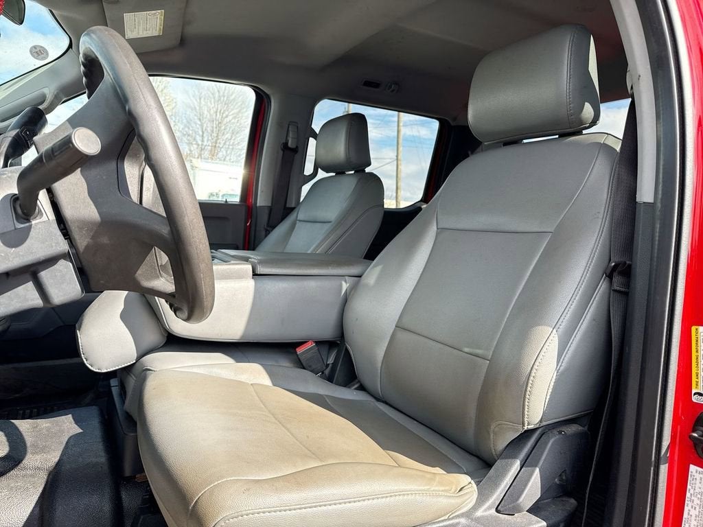 2023 Ford Super Duty F-350 DRW XL