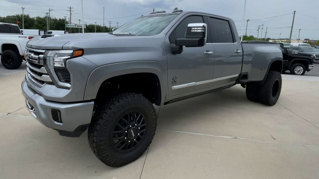2026 Chevrolet Silverado 3500 HD High Country DRW