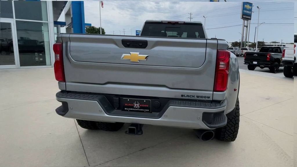 2026 Chevrolet Silverado 3500 HD High Country DRW