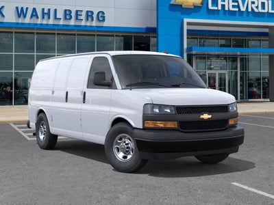 2025 Chevrolet Express Cargo WT