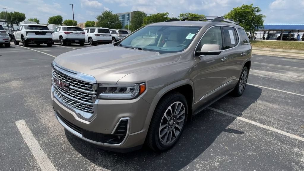 2022 GMC Acadia Denali