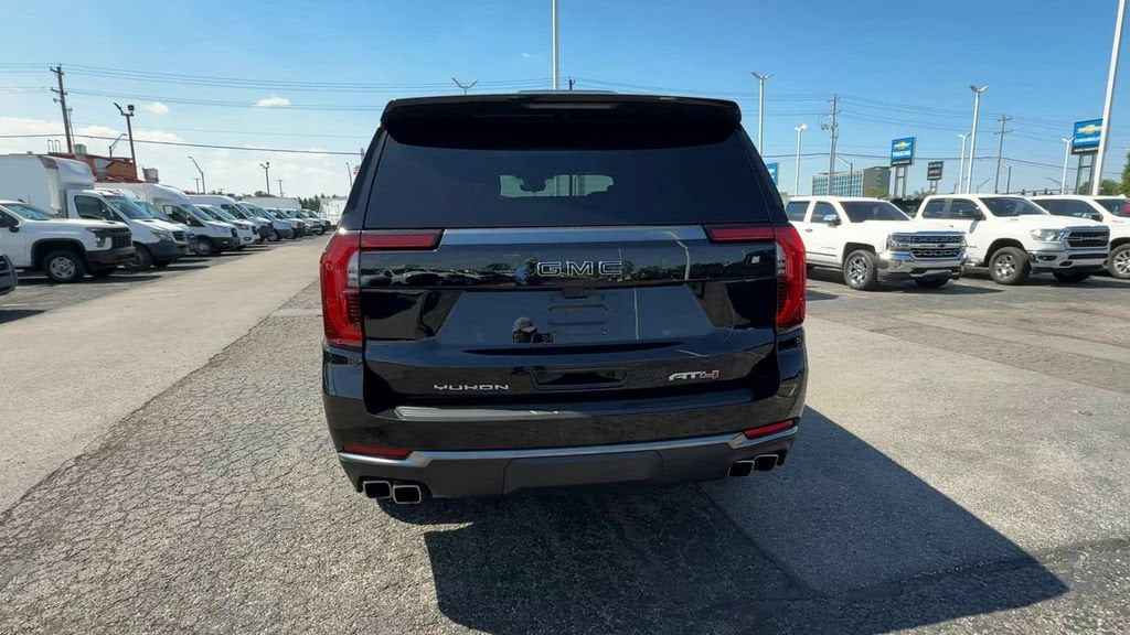 2025 GMC Yukon AT4