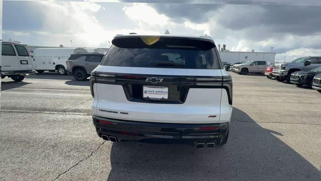 2024 Chevrolet Traverse RS