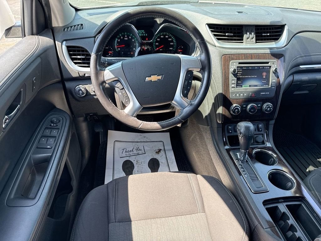 2017 Chevrolet Traverse LT