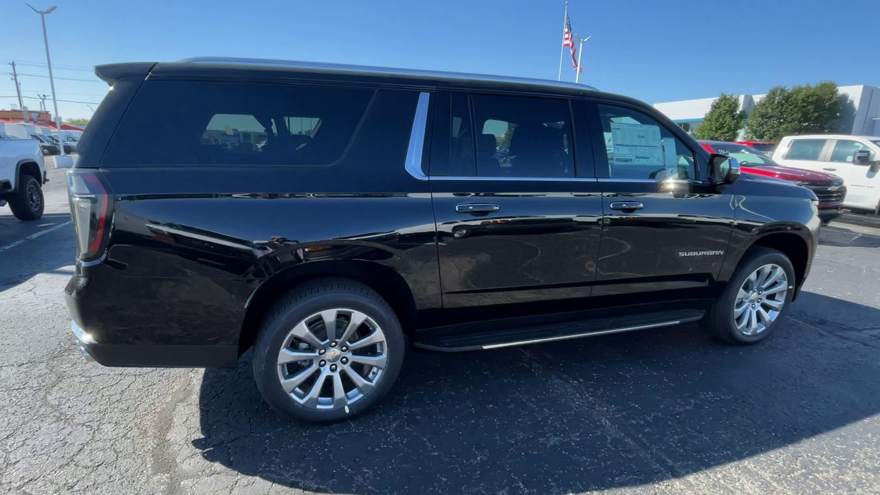 2025 Chevrolet Suburban Premier