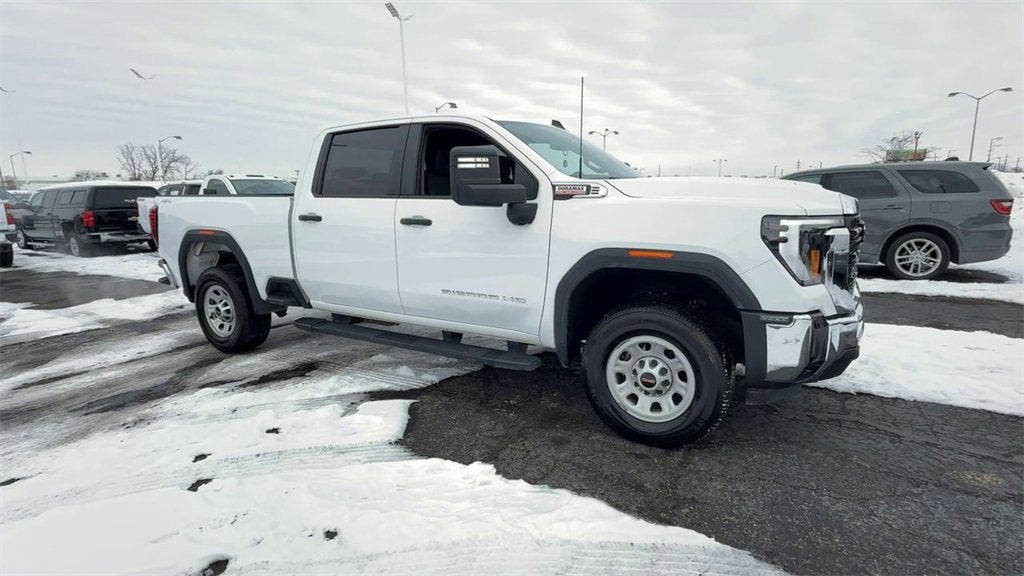 2024 GMC Sierra 2500 HD Pro