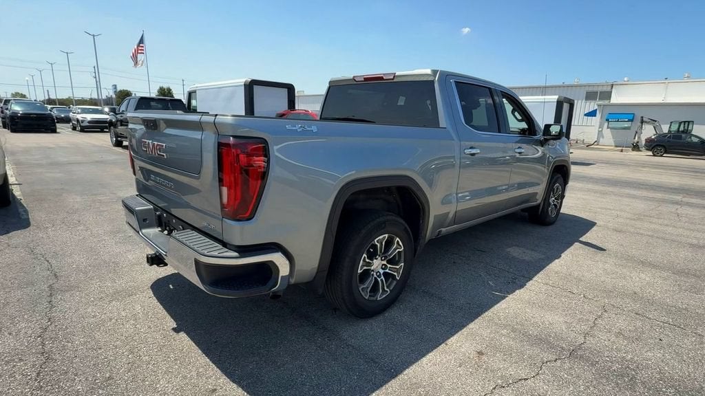 2025 GMC Sierra 1500 SLT