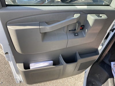 2026 Chevrolet Express Cutaway 4500 2WT