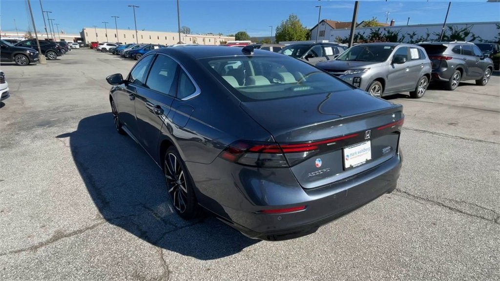 2023 Honda Accord Hybrid Touring